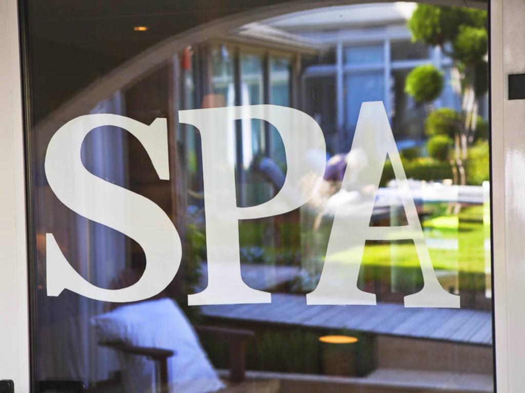 La Marine De Loire Hotel & Spa Монтзоро Экстерьер фото